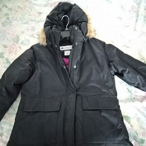 Columbia Women's Black Puffer Down Jacket with Faux Fur Trim
